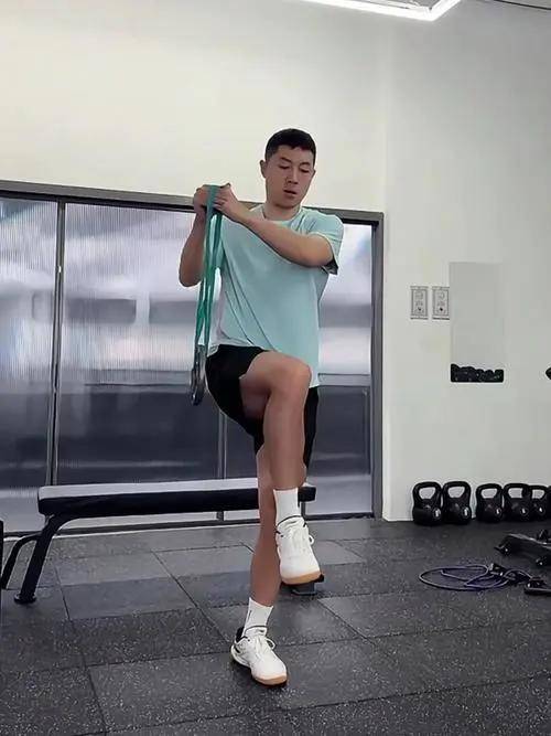 奥地利队力克瑞典队，许昕统治全场