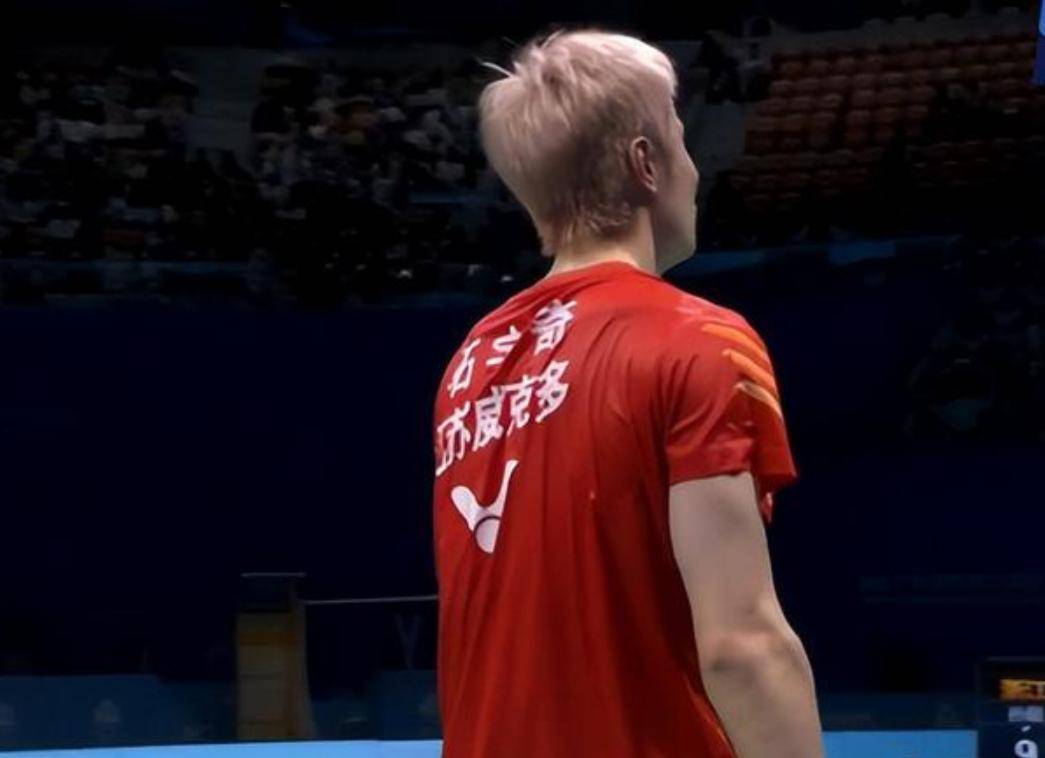 法国队翻盘印尼队，石宇奇带队取胜