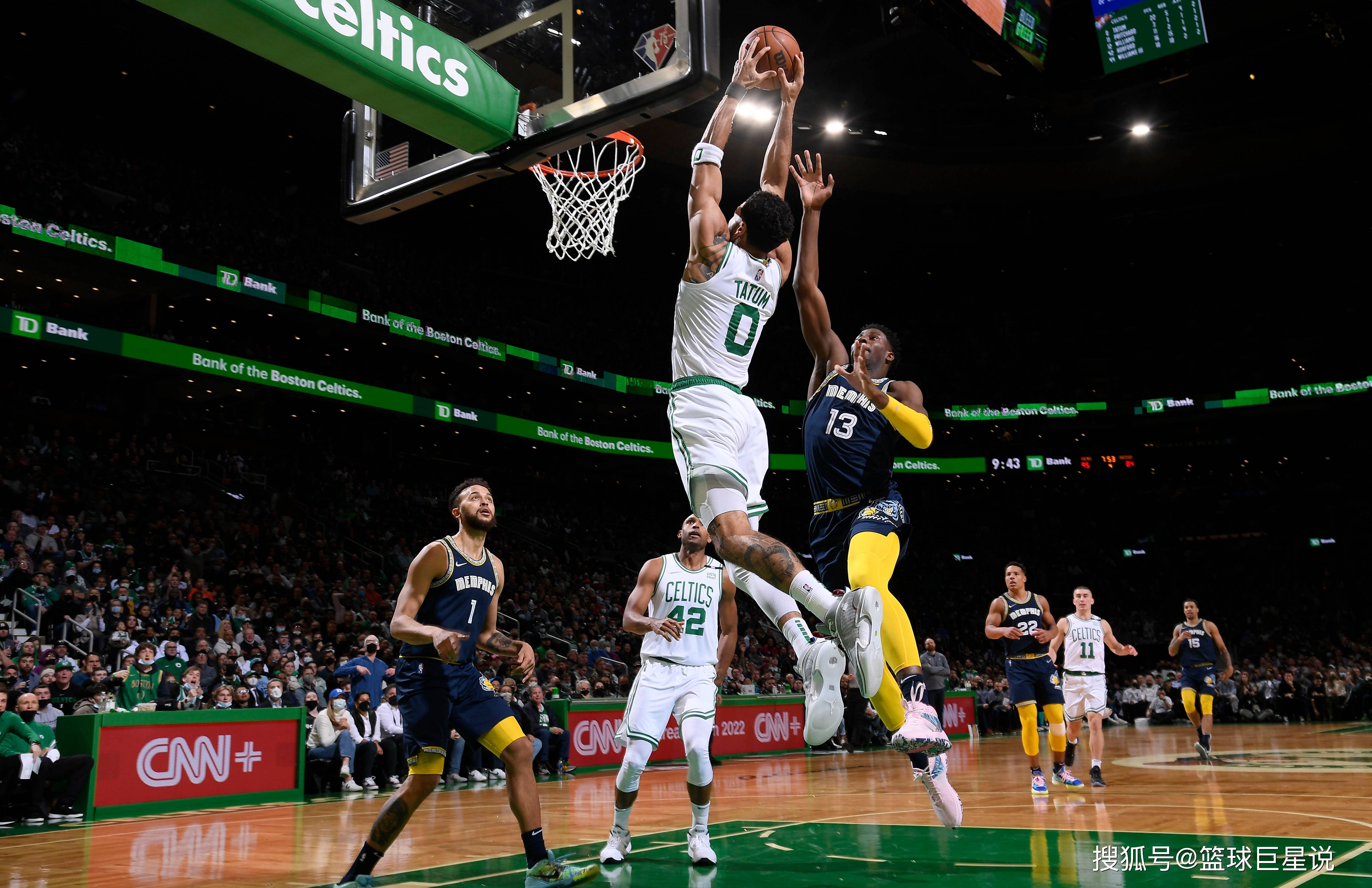 江苏队完胜快船，莫兰特状态火热