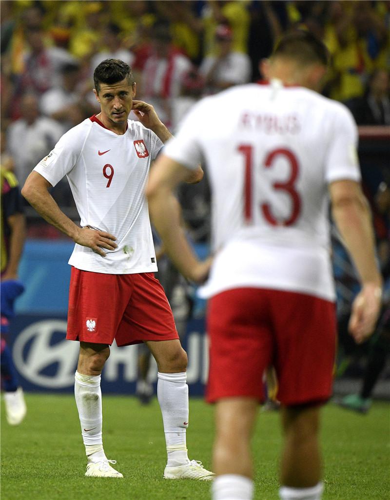 波兰队翻盘英格兰队，奥恰洛夫刷新纪录