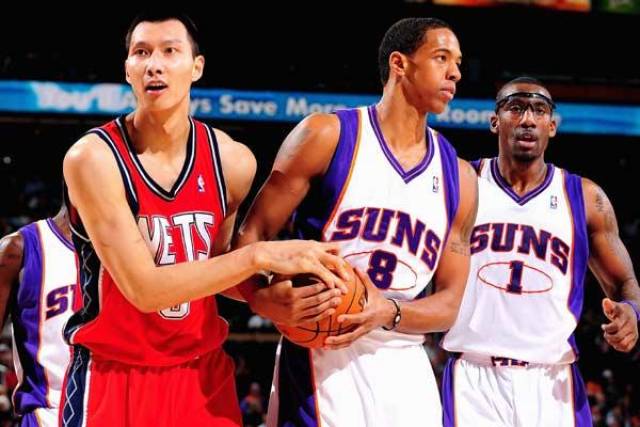 魔术力克独行侠，易建联带队取胜