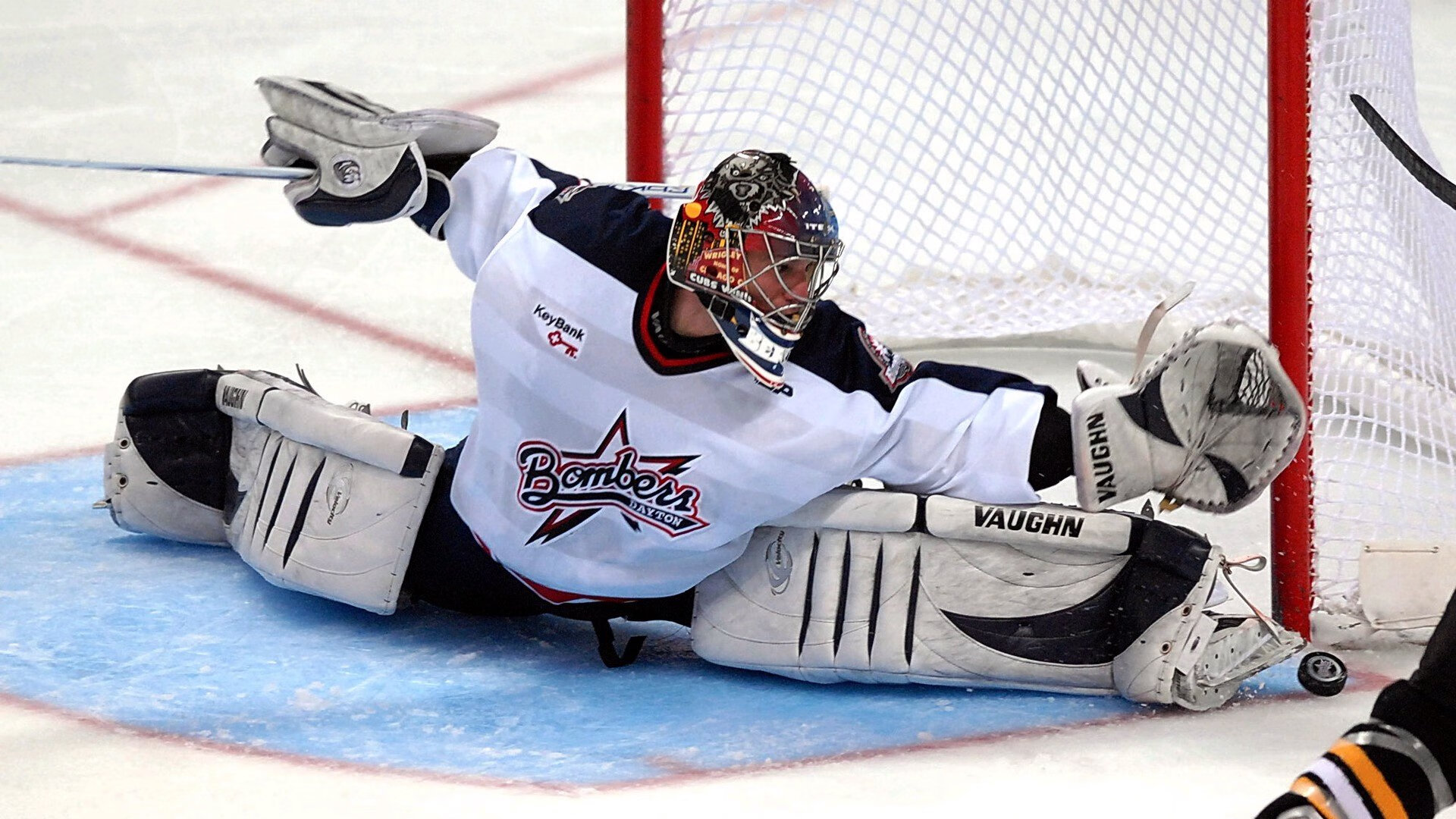 足球场上的地缘政治寓言，哈弗茨一锤定音，德国波兰式踏平伊朗